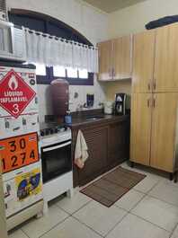 Apartamento em Maresias com 1 quarto e garagem a 200 mts da Praia