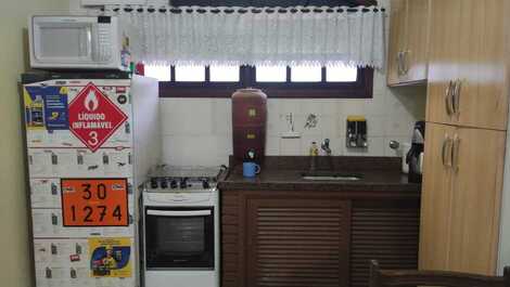 Apartamento em Maresias com 1 quarto e garagem a 200 mts da Praia