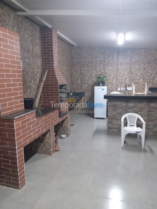 House for vacation rental in Silvânia (Corumbá Iv)