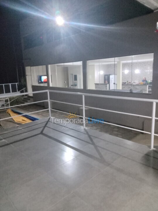 House for vacation rental in Silvânia (Corumbá Iv)