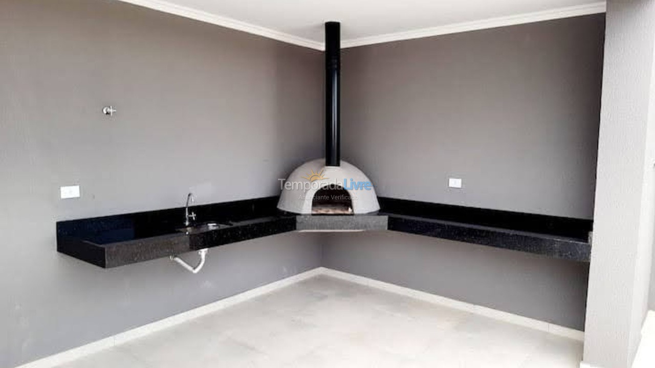 Apartamento para aluguel de temporada em Ubatuba (Itaguá)