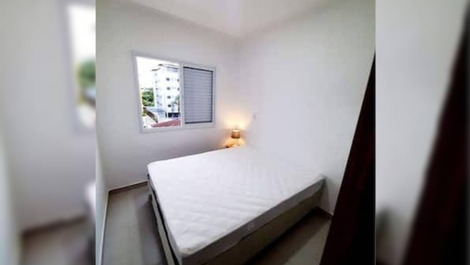 Apartamento para até 5 Pessoas com Piscina em Ubatuba