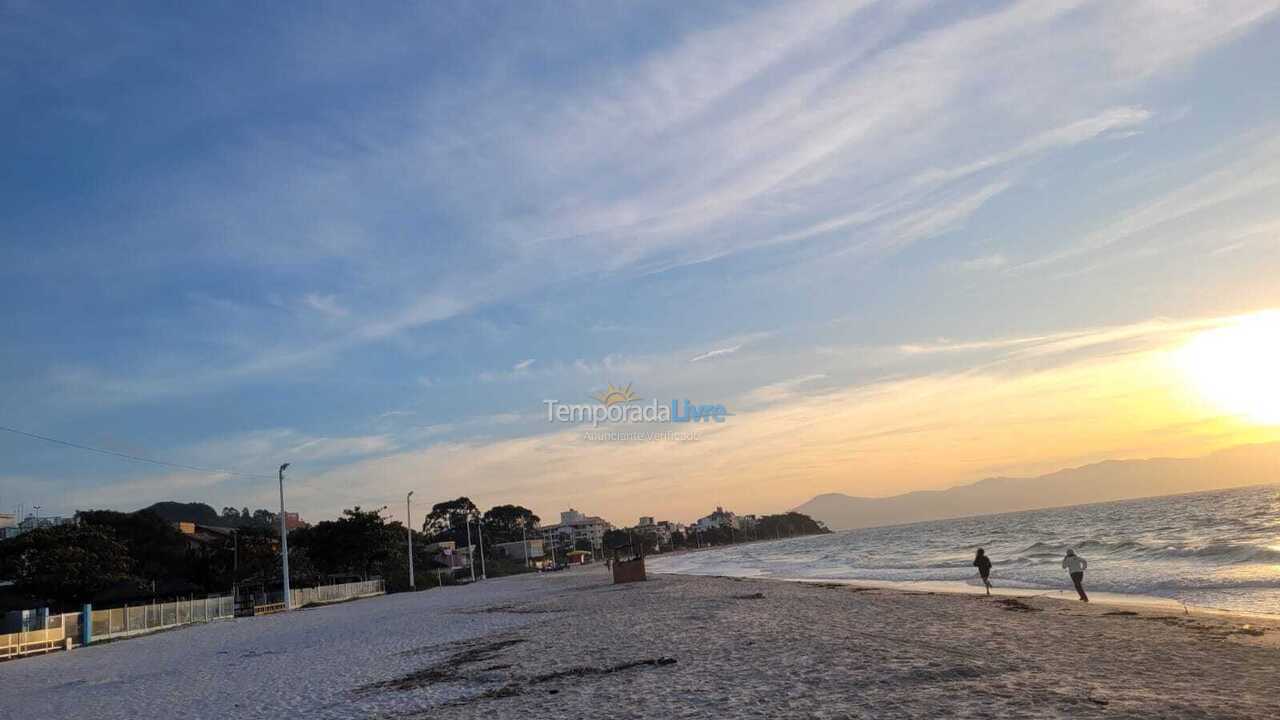 Apartamento para alquiler de vacaciones em Florianopolis (Canasvieiras)
