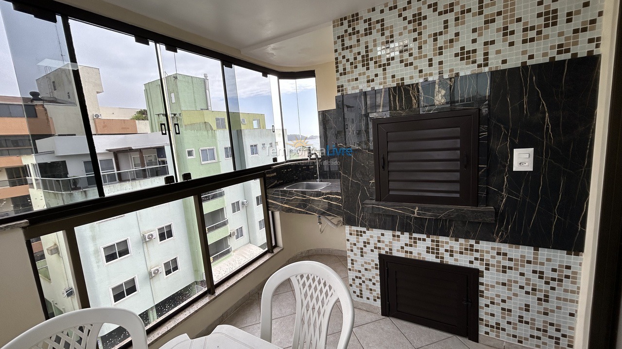 Apartamento para aluguel de temporada em Bombinhas (Praia de Bombas)