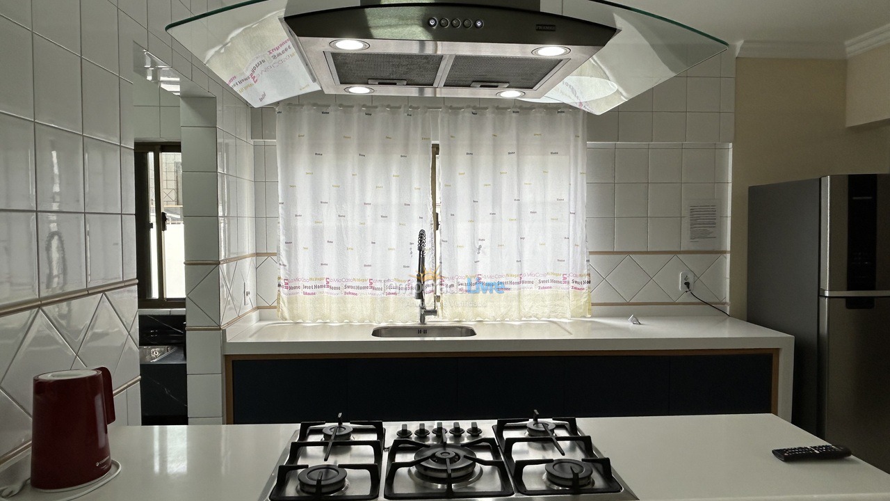 Apartamento para aluguel de temporada em Bombinhas (Praia de Bombas)