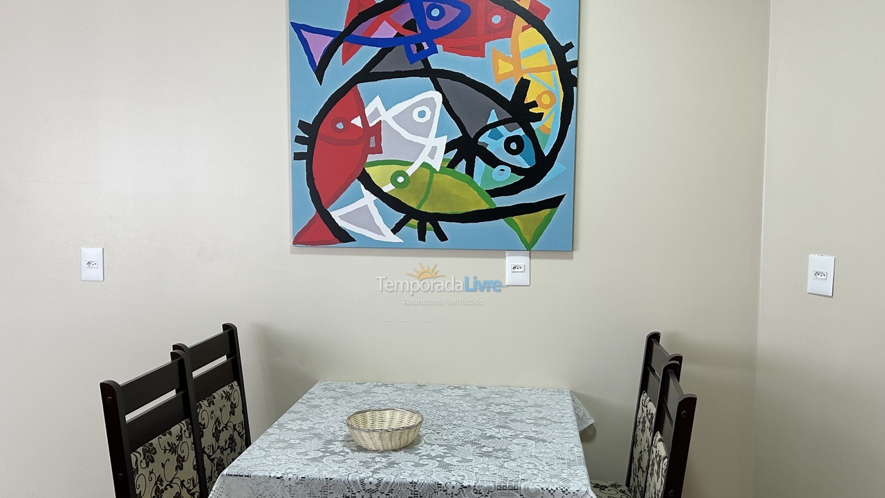 Apartamento para aluguel de temporada em Bombinhas (Praia de Bombas)