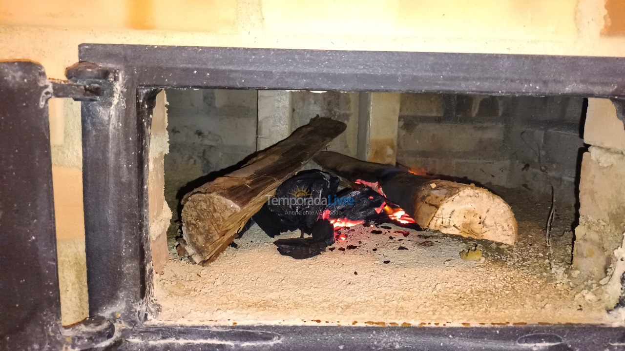 Casa para aluguel de temporada em Armação dos Búzios (Praia de Manguinhos)