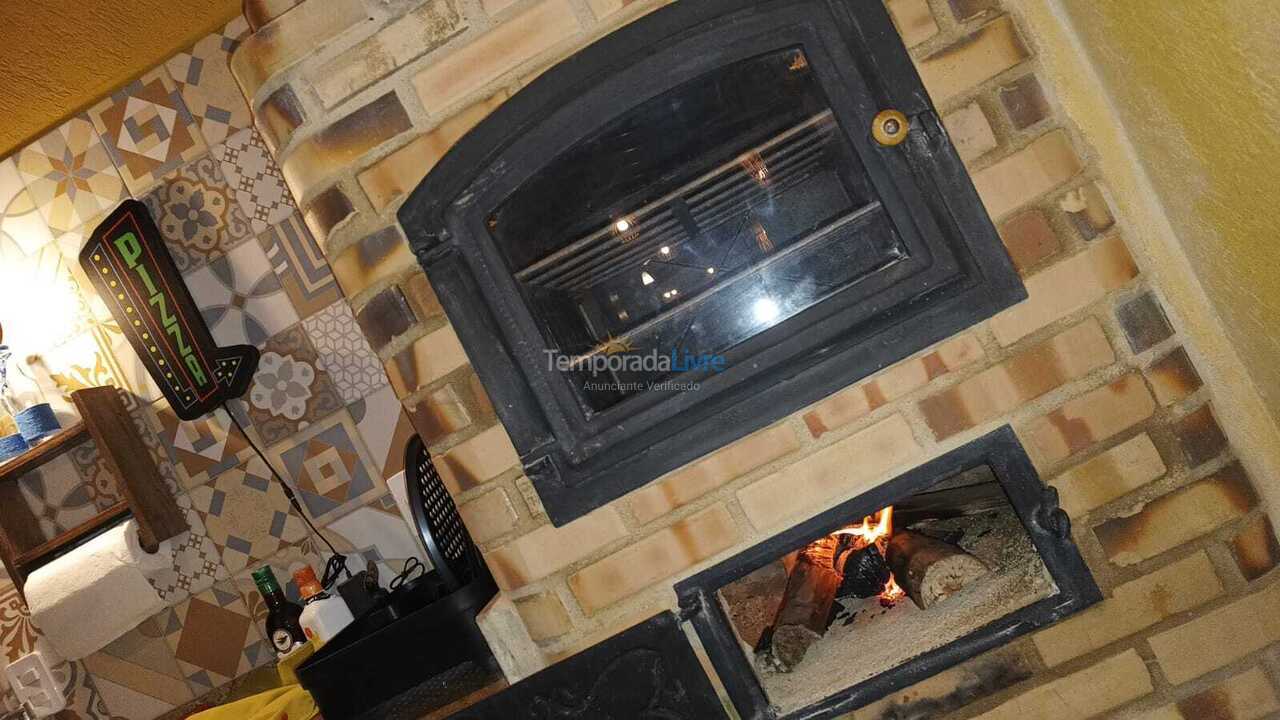 Casa para aluguel de temporada em Armação dos Búzios (Praia de Manguinhos)