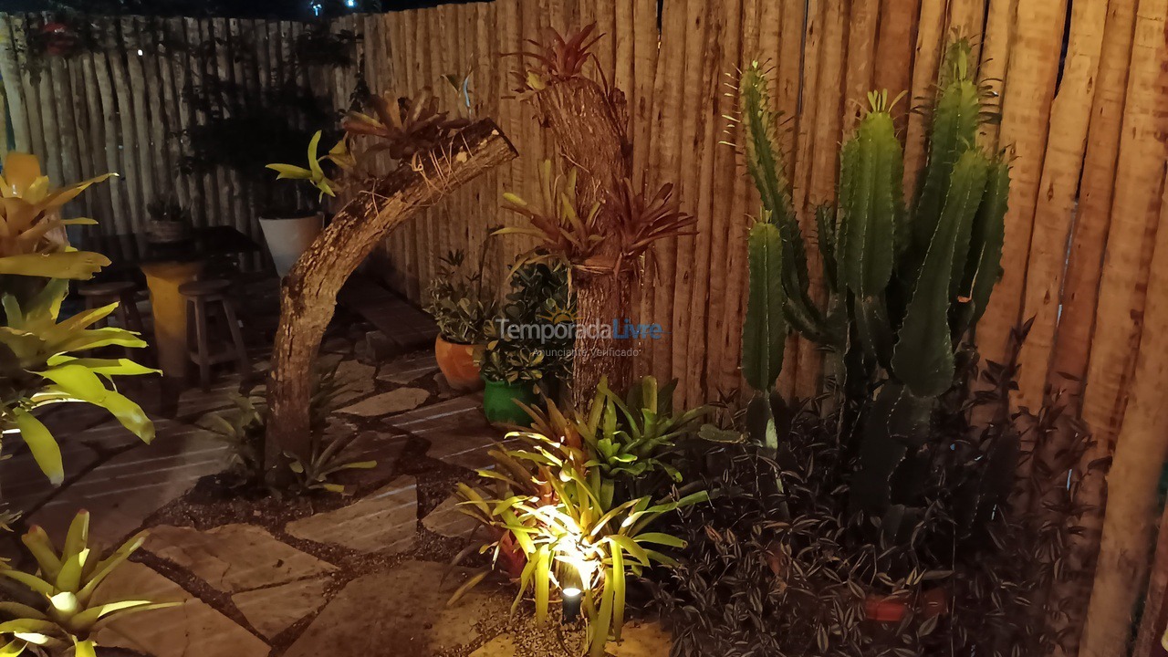 Casa para aluguel de temporada em Armação dos Búzios (Praia de Manguinhos)