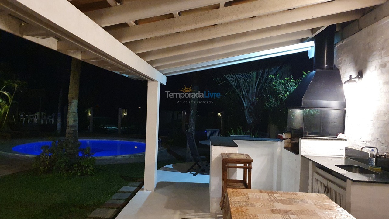 Casa para aluguel de temporada em São Sebastião (Maresias)