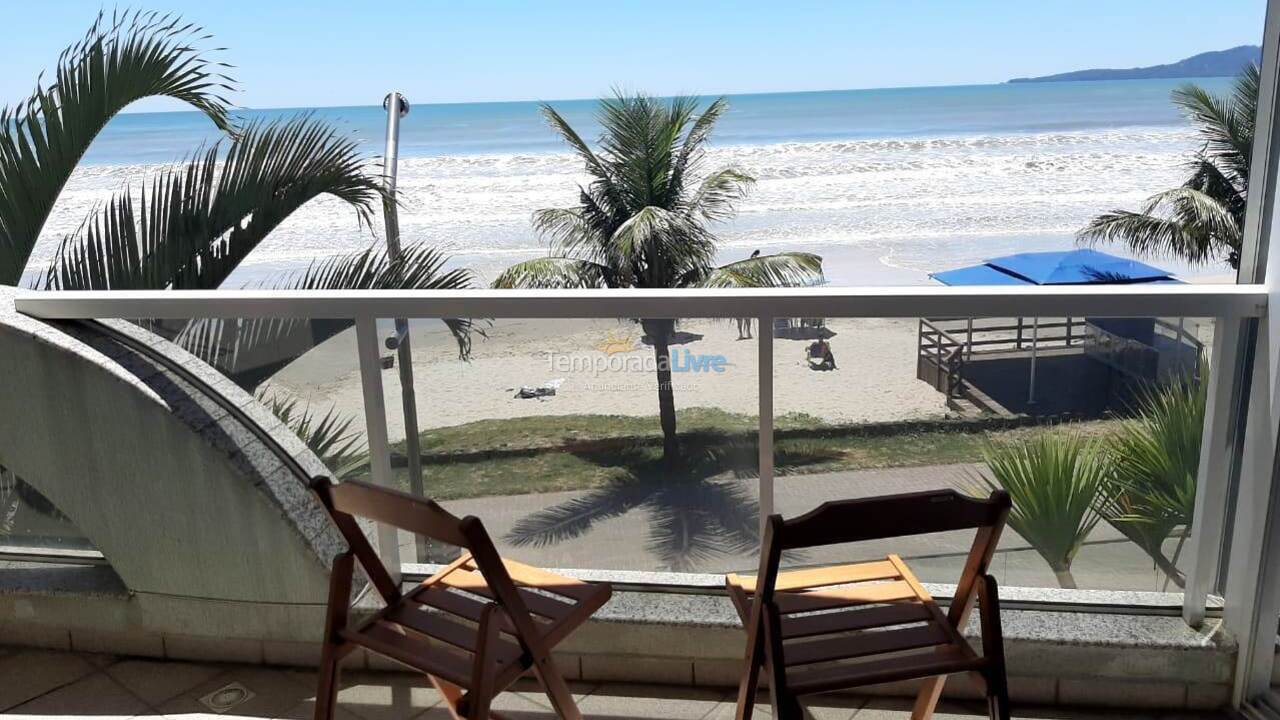 Apartamento para alquiler de vacaciones em Itapema (Meia Praia)