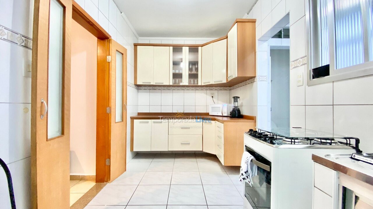 Apartamento para aluguel de temporada em Santos (Embare)