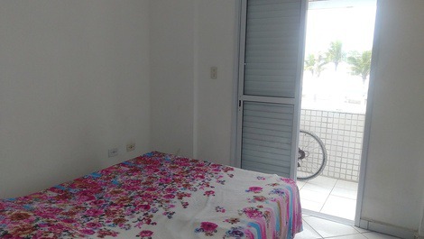 Quarto 1 - suíte de frente para o mar