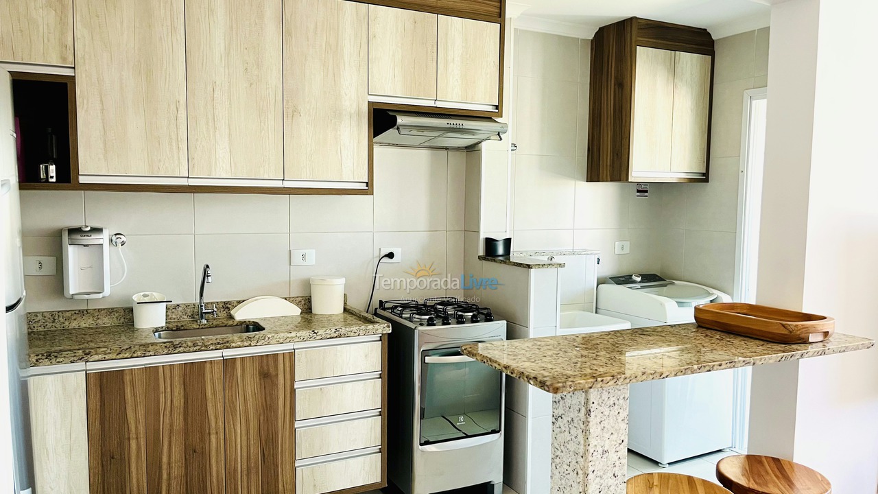 Apartamento para aluguel de temporada em Ubatuba (Praia Grande)