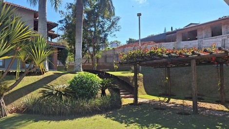 Chácara muito agradável no condomínio Capela do Barreiro em Itatiba-SP