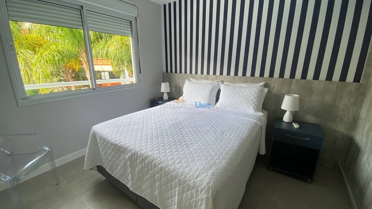 Apartamento para aluguel de temporada em Florianópolis (Cachoeira do Bom Jesus)