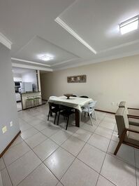 AP de 3 recámaras c/suite, c/wifi, Ed Caravela.