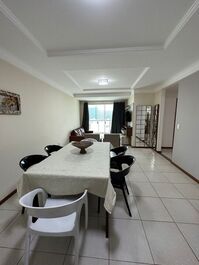 AP de 3 recámaras c/suite, c/wifi, Ed Caravela.