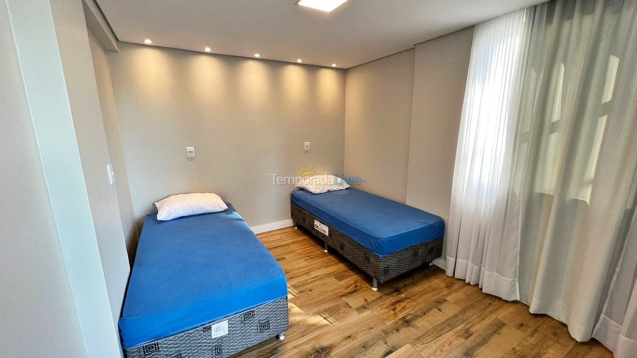Apartment for vacation rental in Balneário Camboriú (Centro)
