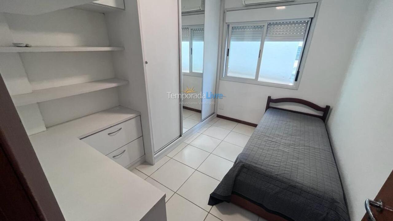 Apartamento para aluguel de temporada em Florianopolis (Canasvieiras)