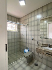 House w / pool for 20 people, WIFI, 200 m. from Maranduba beach (house 2)