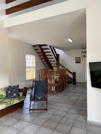 House w / pool for 20 people, WIFI, 200 m. from Maranduba beach (house 2)