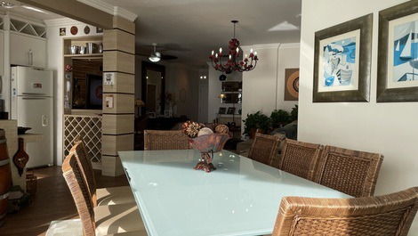 FRENTE MAR 3 SUÍTES (47)996087741 whats