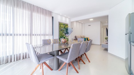 3 Bedrooms 50m from the Sea – Live Mariscal in Comfort!