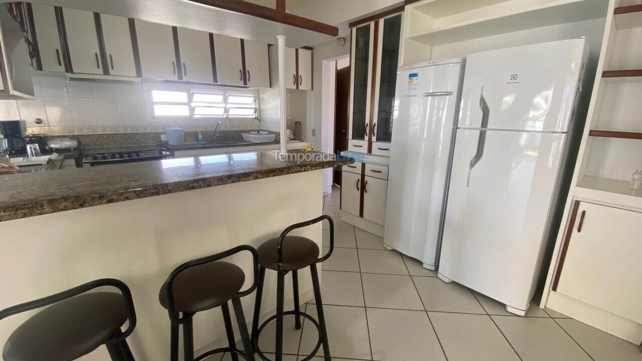 Casa para aluguel de temporada em Florianopolis (Jurerê Internacional)