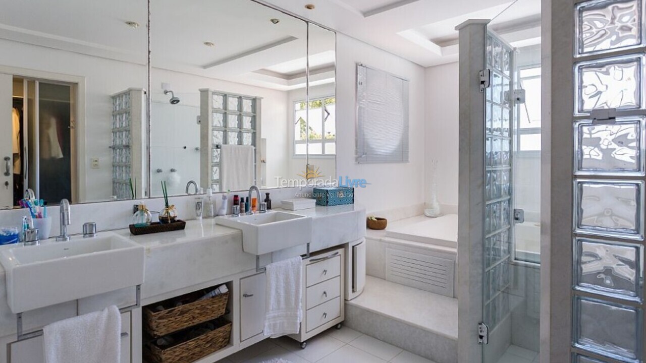 Casa para aluguel de temporada em Florianópolis (Cachoeira do Bom Jesus)