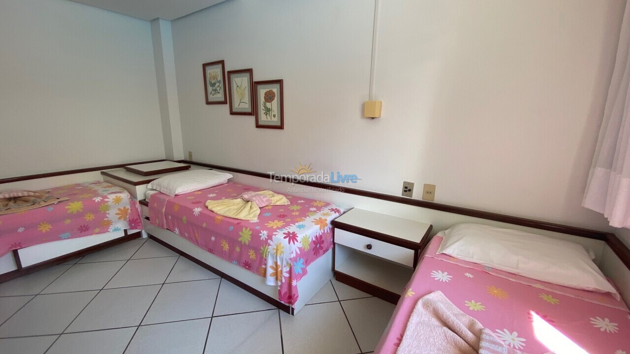 Casa para aluguel de temporada em Florianopolis (Jurerê Internacional)