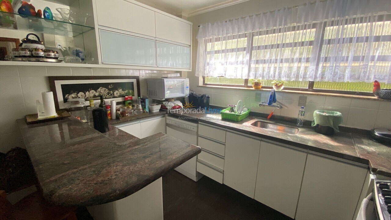 Casa para aluguel de temporada em Florianópolis (Brava)