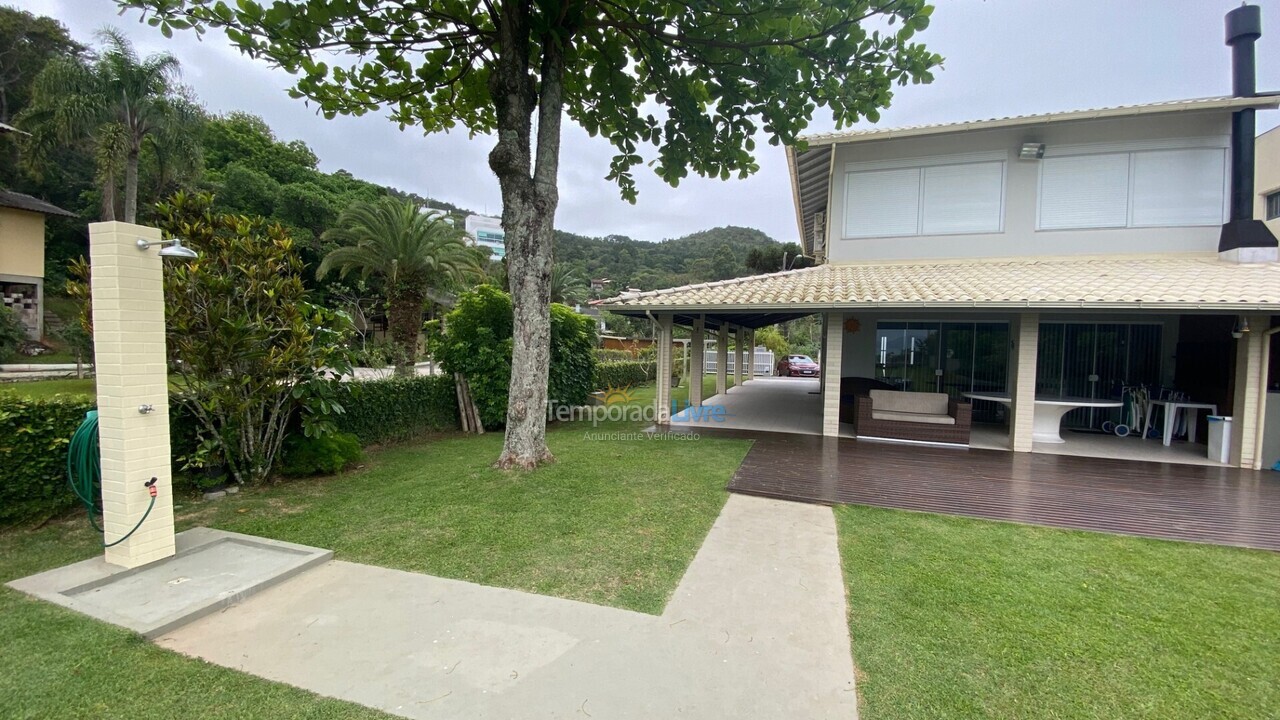 Casa para aluguel de temporada em Florianopolis (Jurerê)