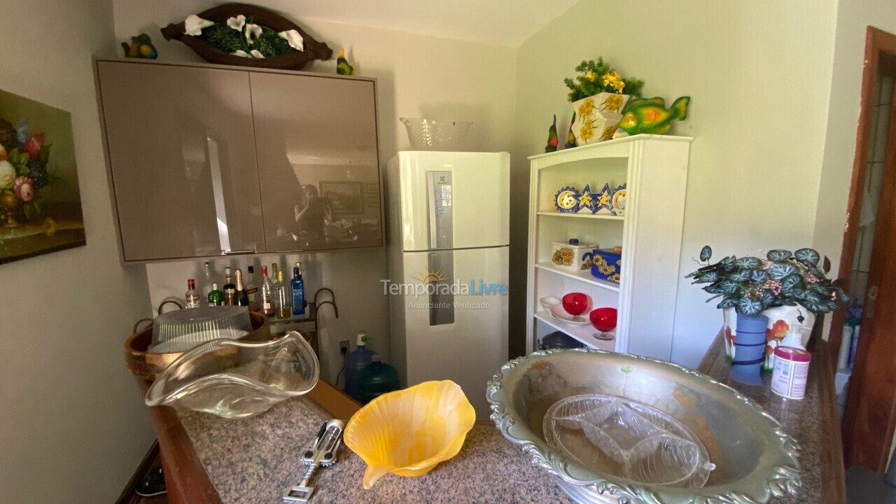 Casa para aluguel de temporada em Florianópolis (Brava)