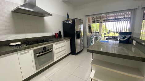 Excelente Casa para aluguel de temporada em Jurerê, Florianópolis,...