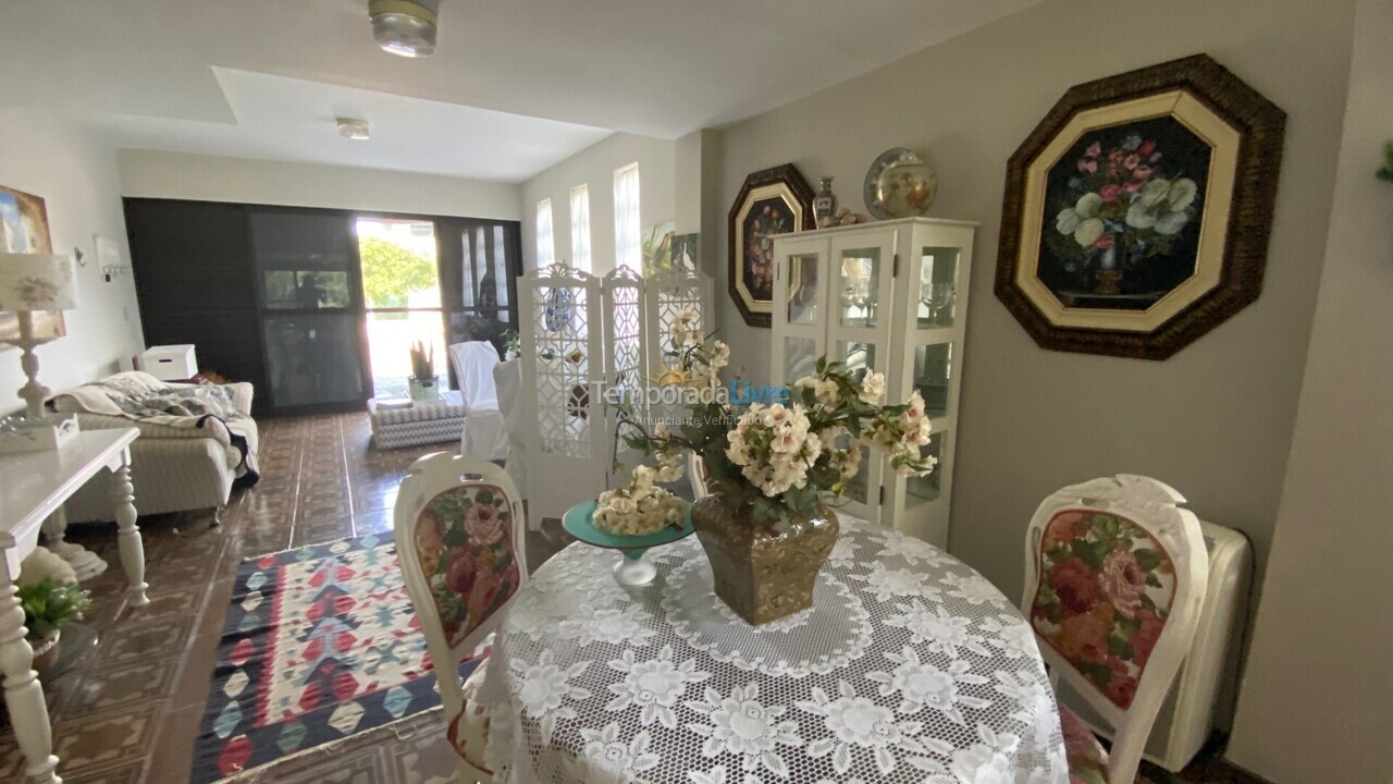 Casa para aluguel de temporada em Florianópolis (Brava)