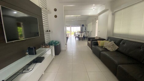 Excelente Casa para aluguel de temporada em Jurerê, Florianópolis,...