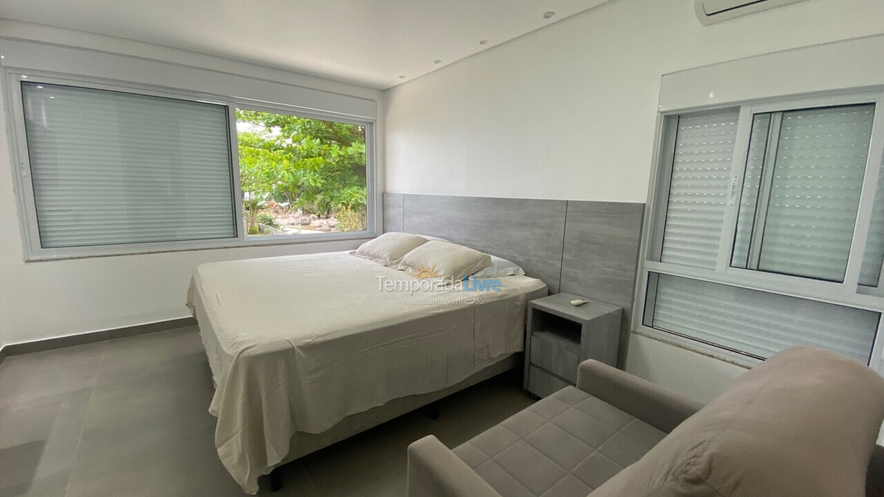 Casa para aluguel de temporada em Florianopolis (Jurerê)