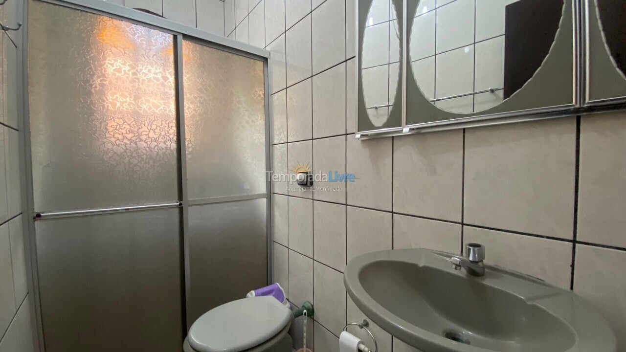 Casa para aluguel de temporada em Florianópolis (Ponta das Canas)