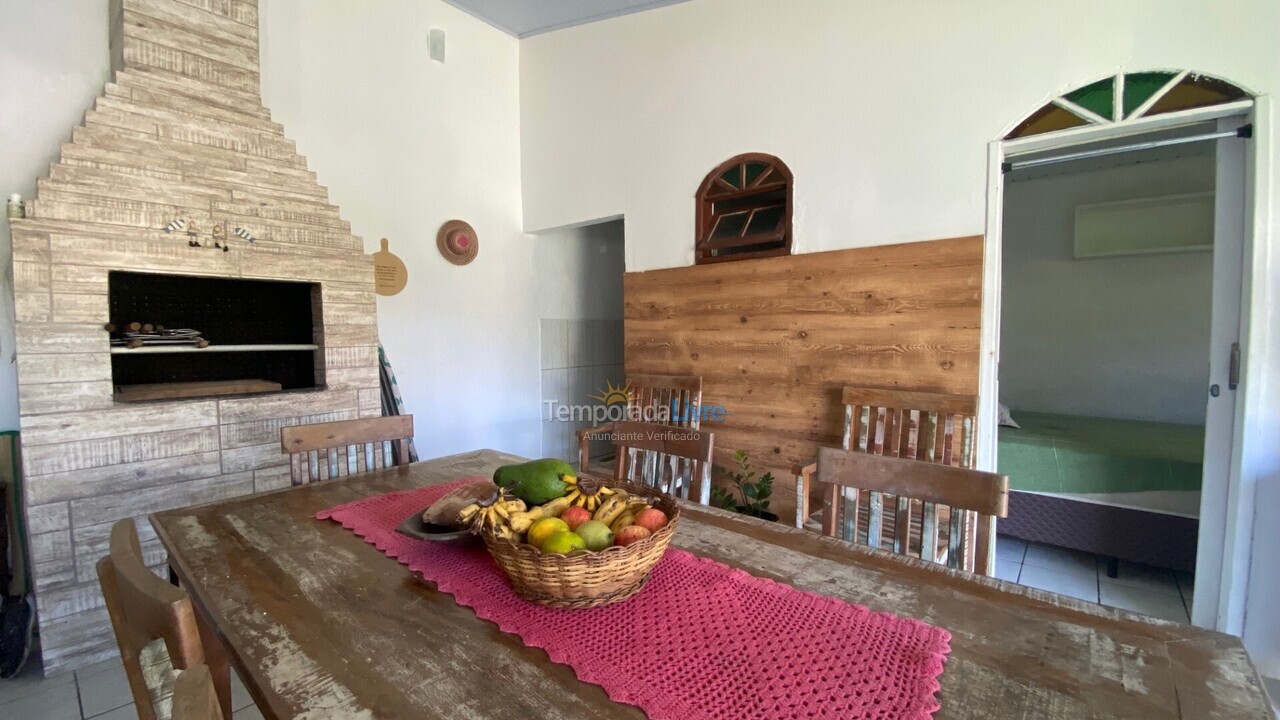 Casa para aluguel de temporada em Florianópolis (Ponta das Canas)