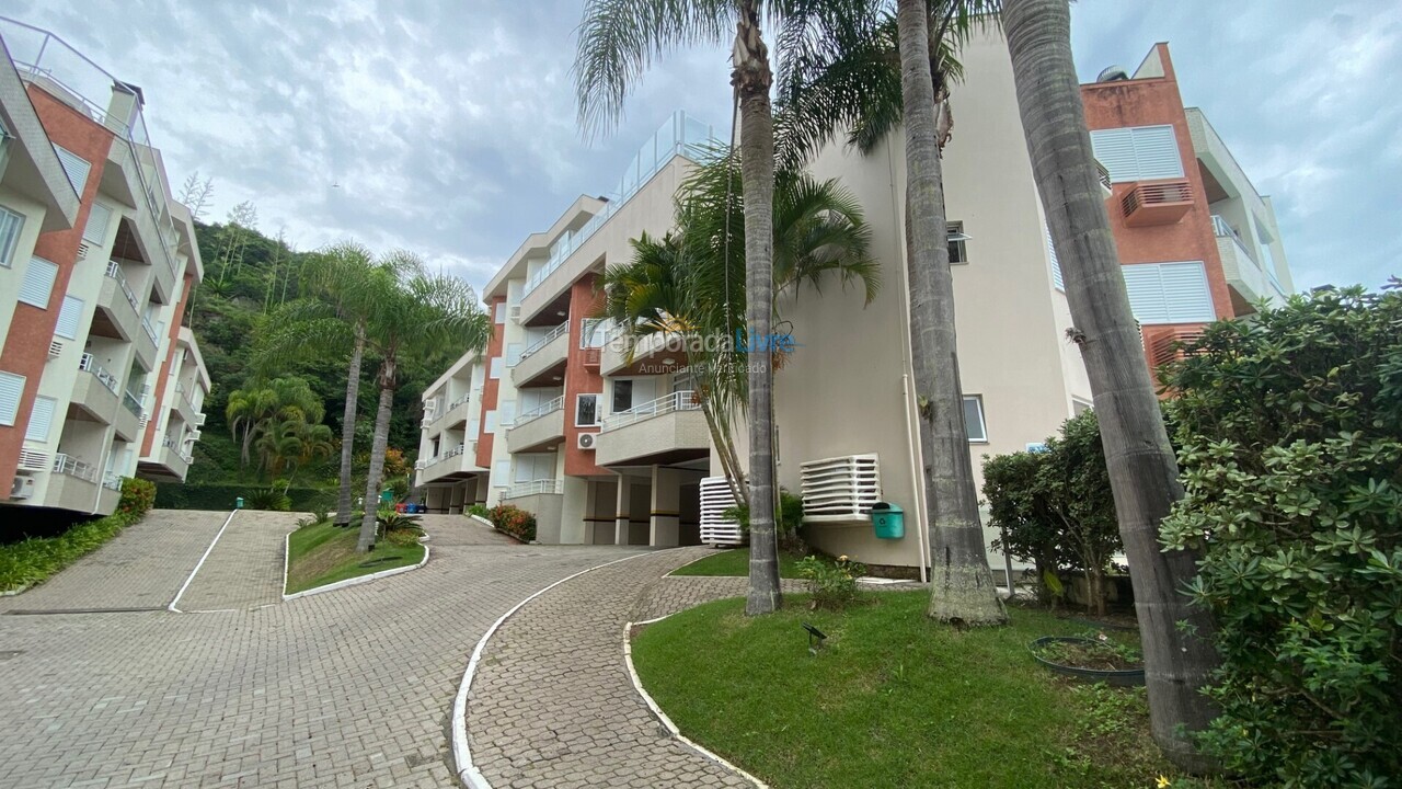 Apartamento para aluguel de temporada em Florianópolis (Brava)