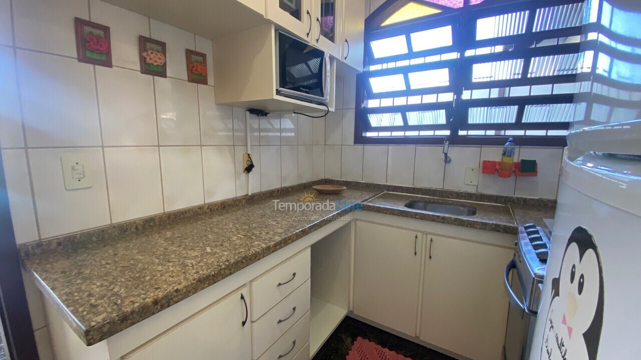 Casa para aluguel de temporada em Florianópolis (Ponta das Canas)