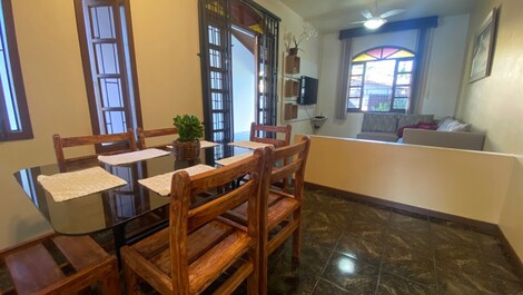 Excelente Casa para aluguel de temporada em Ponta das Canas,...