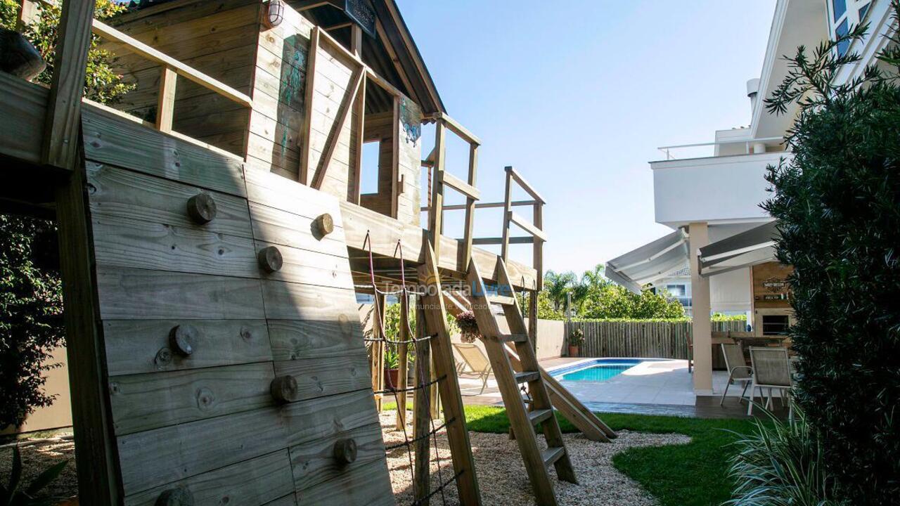 Casa para aluguel de temporada em Florianopolis (Jurerê Internacional)
