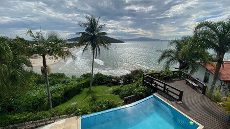 INCREÍBLE CASA, MARAVILLOSA VISTA, FUERA DEL MAR