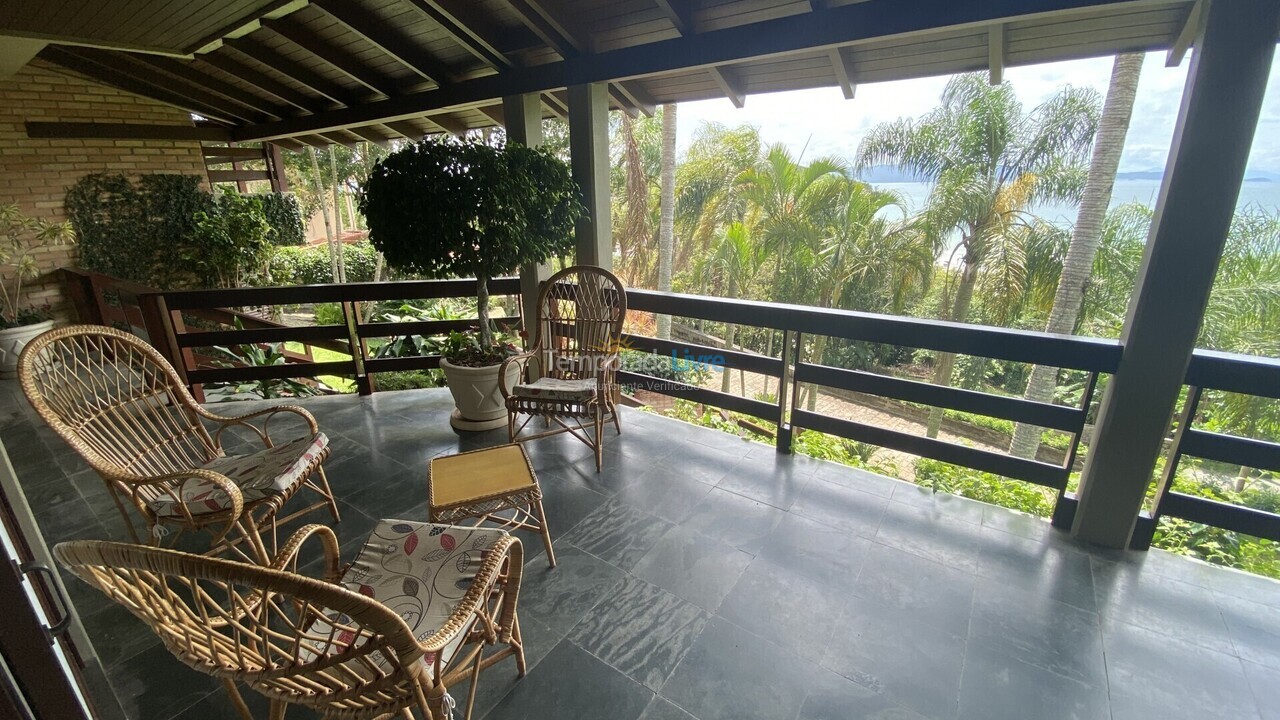 Casa para aluguel de temporada em Florianópolis (Lagoinha)