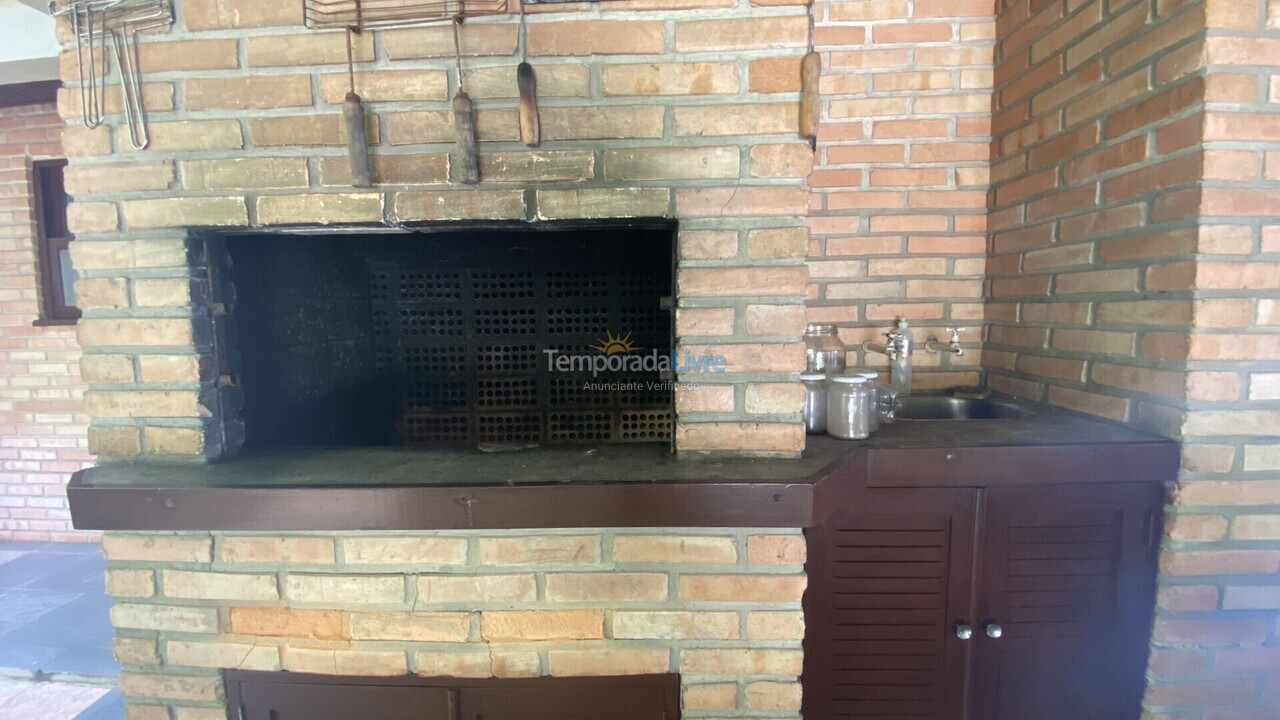 Casa para aluguel de temporada em Florianópolis (Lagoinha)