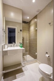 Sea Front Apartment, 04 bedrooms, Marine Home Resort