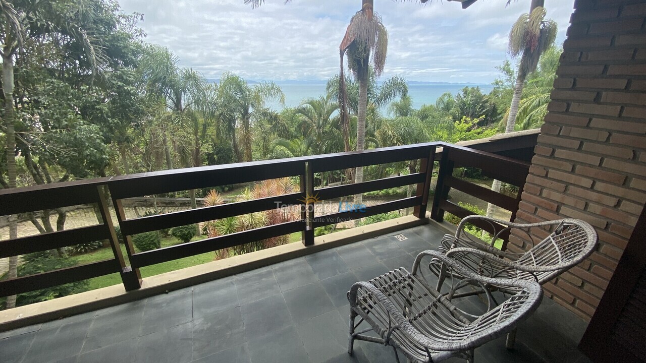 Casa para aluguel de temporada em Florianópolis (Lagoinha)