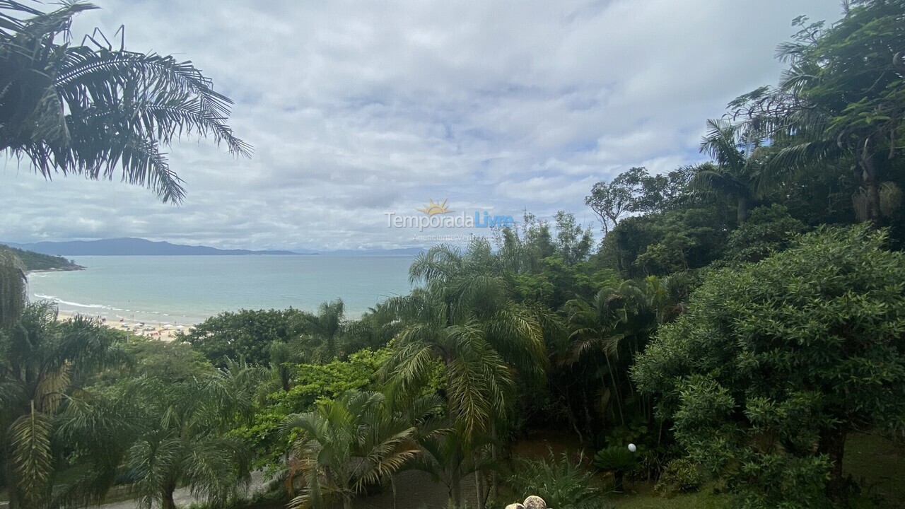 Casa para aluguel de temporada em Florianópolis (Lagoinha)